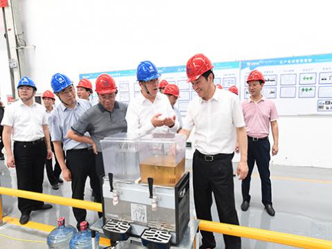 市委书记潘早云深入太阳城官网集团开展清静生产检查
